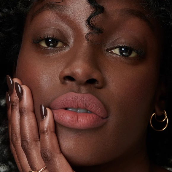 Muse VELVETEEN LIQUID LIP COLOUR NEW UNUSED BOXED - Picture 7 of 8